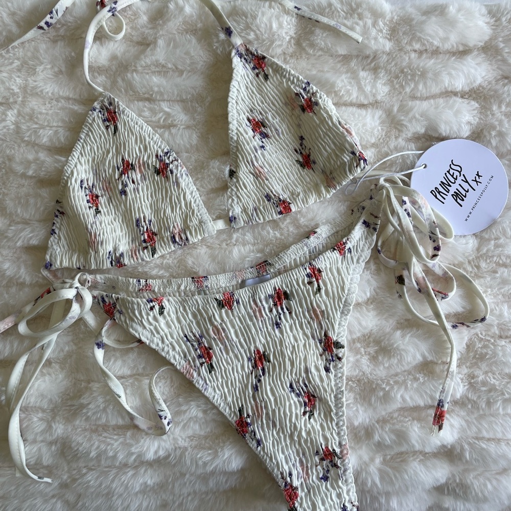 NWT princess polly bikini 🤍